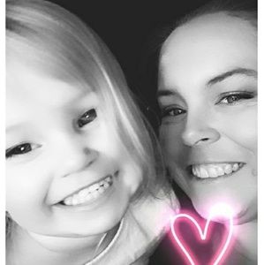 Meet your Posher, Jade